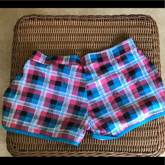 LOVE 2 SLEEP 💤 checkered pj shorts - Picture 3 of 4